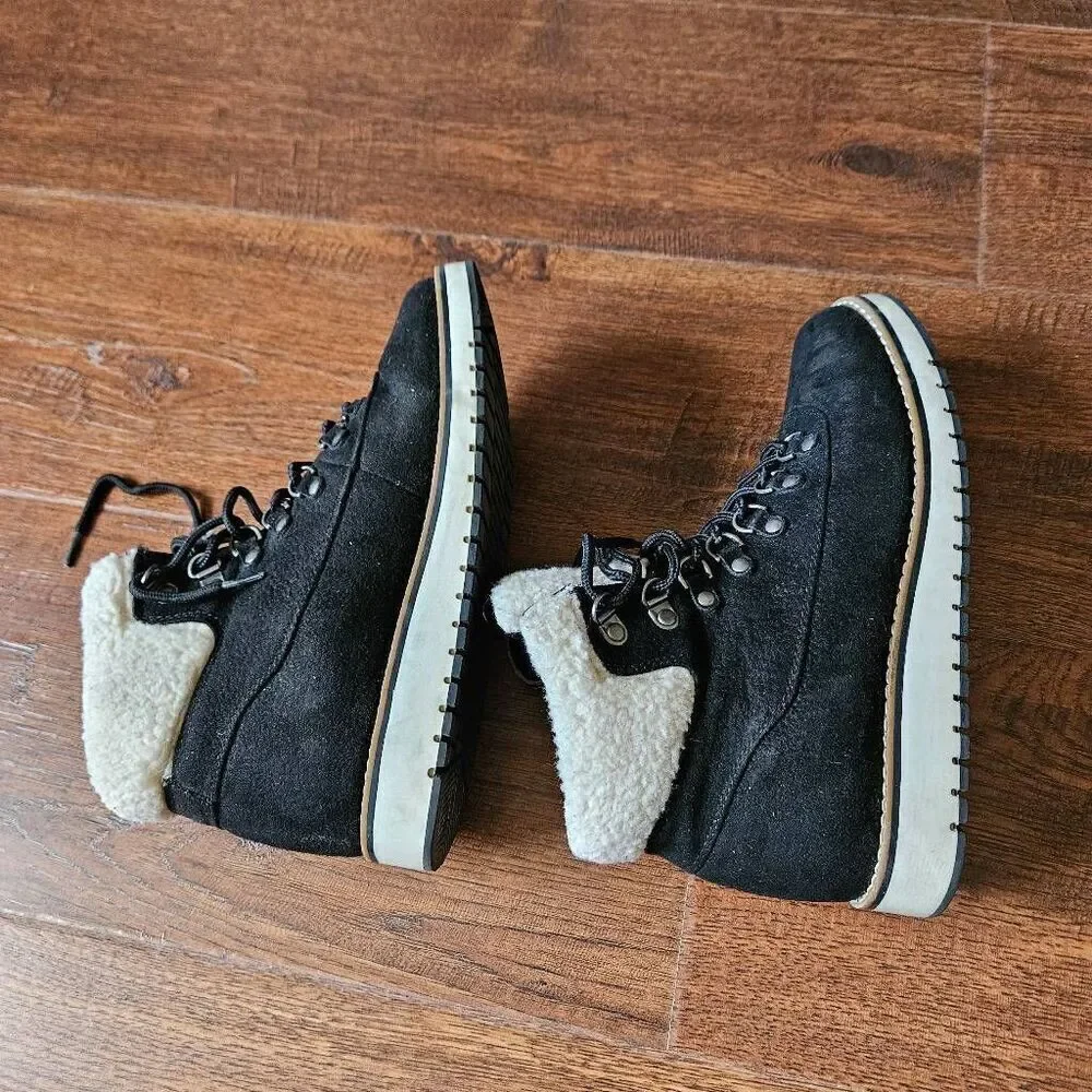White Mountain Cozy Faux Shearling Booties